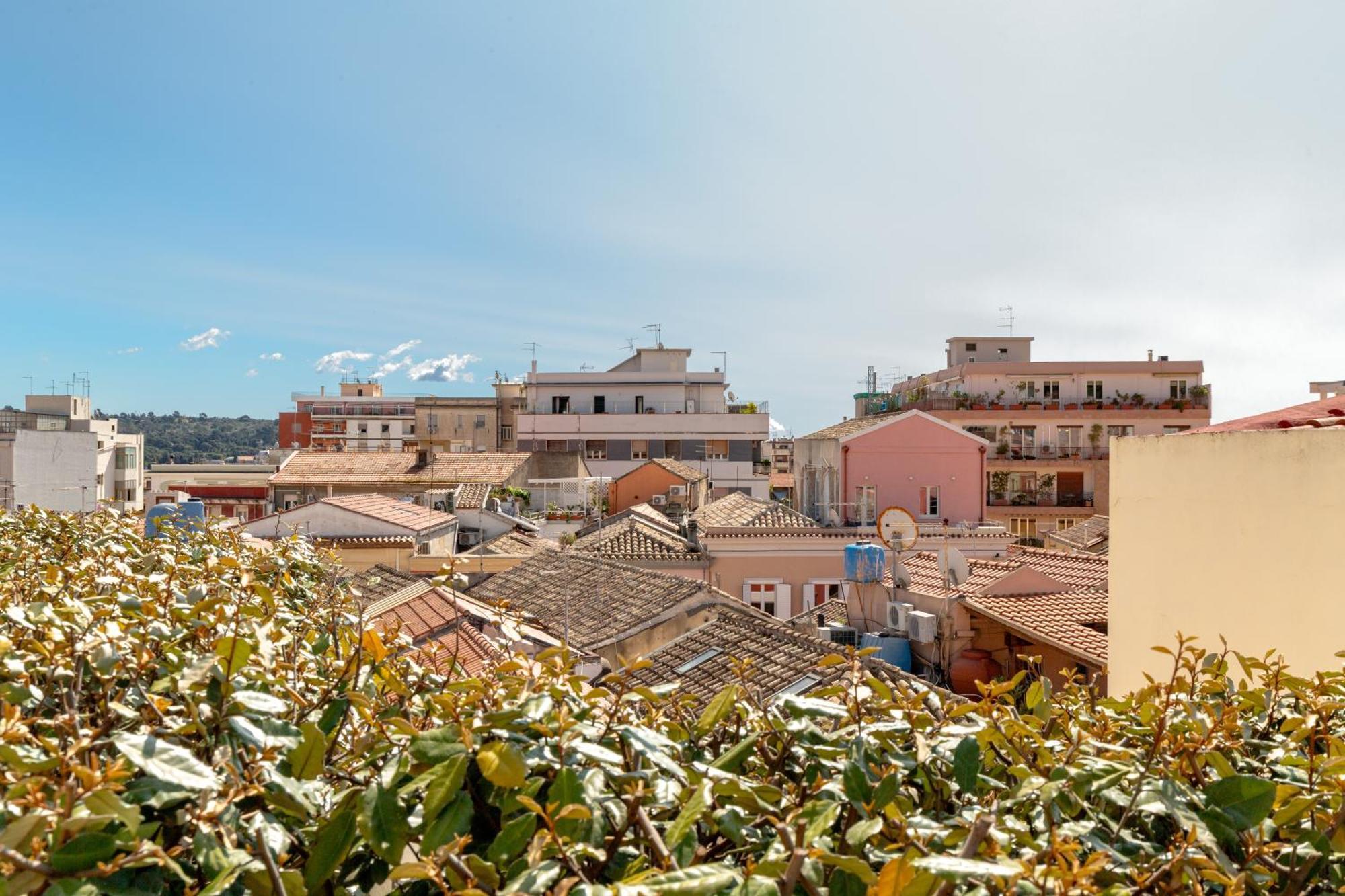 Domus De Silva - Appartamento In Centro Storico A Cagliari Ngoại thất bức ảnh